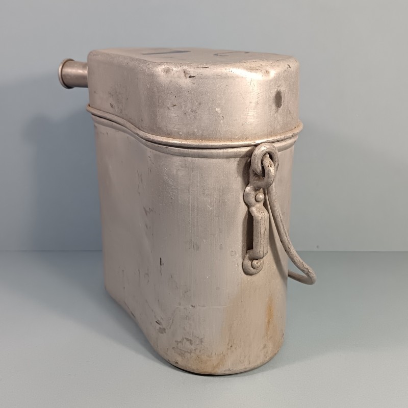 GAMMELE COLLECTIVE OU BOUTHEON BOUTEILLON EN ALUMINIUM FABRICATION 1945 1950 MARQUAGE 1ère COMPAGNIE